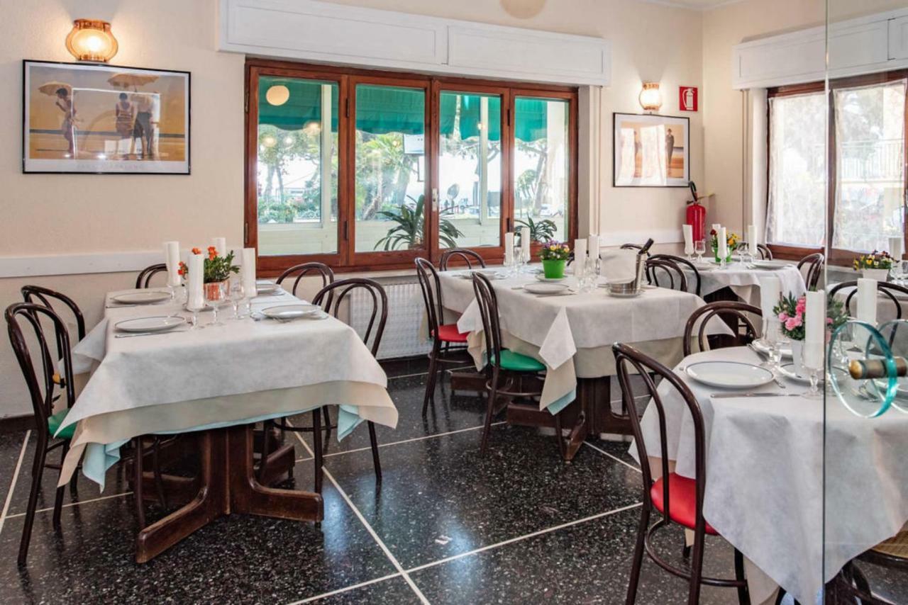 Hotel Tirreno Celle Ligure Exterior photo