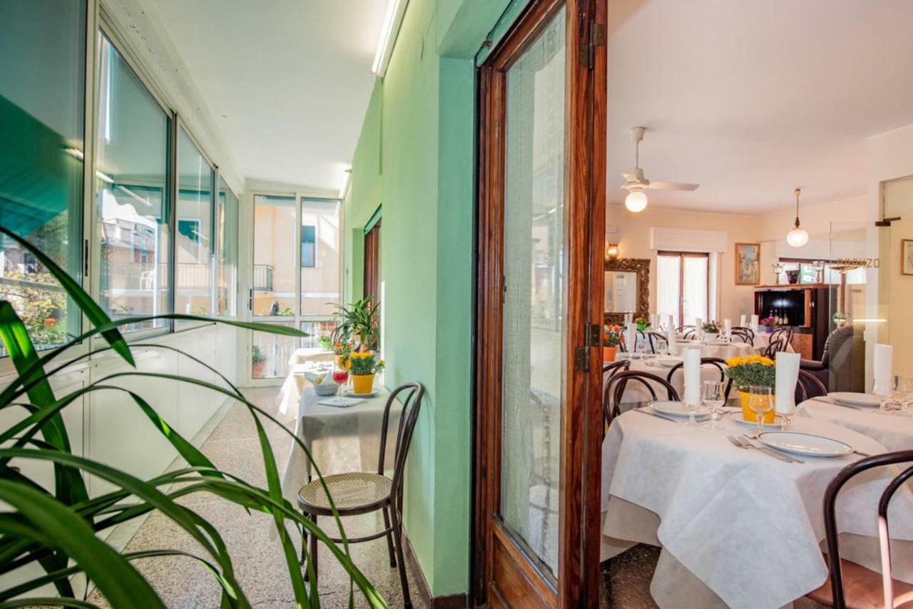 Hotel Tirreno Celle Ligure Exterior photo